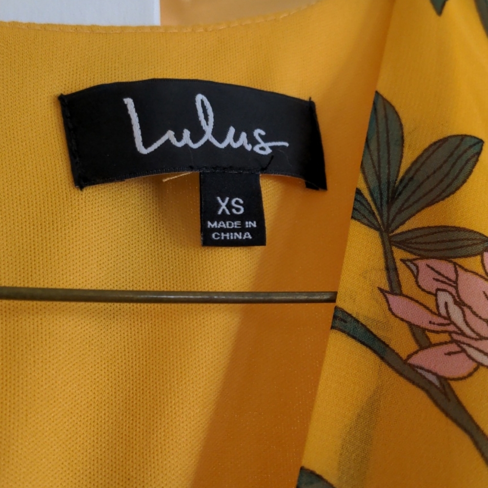 Lulu's Thrive Together Yellow Floral Print Maxi - Picture 3 of 7